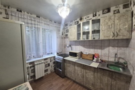 3-к. ул. Мамина-Сибиряка.д: 24Б