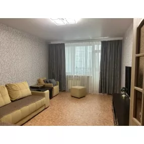 3-х. ул. Б.Г. Шаронова.д: 21